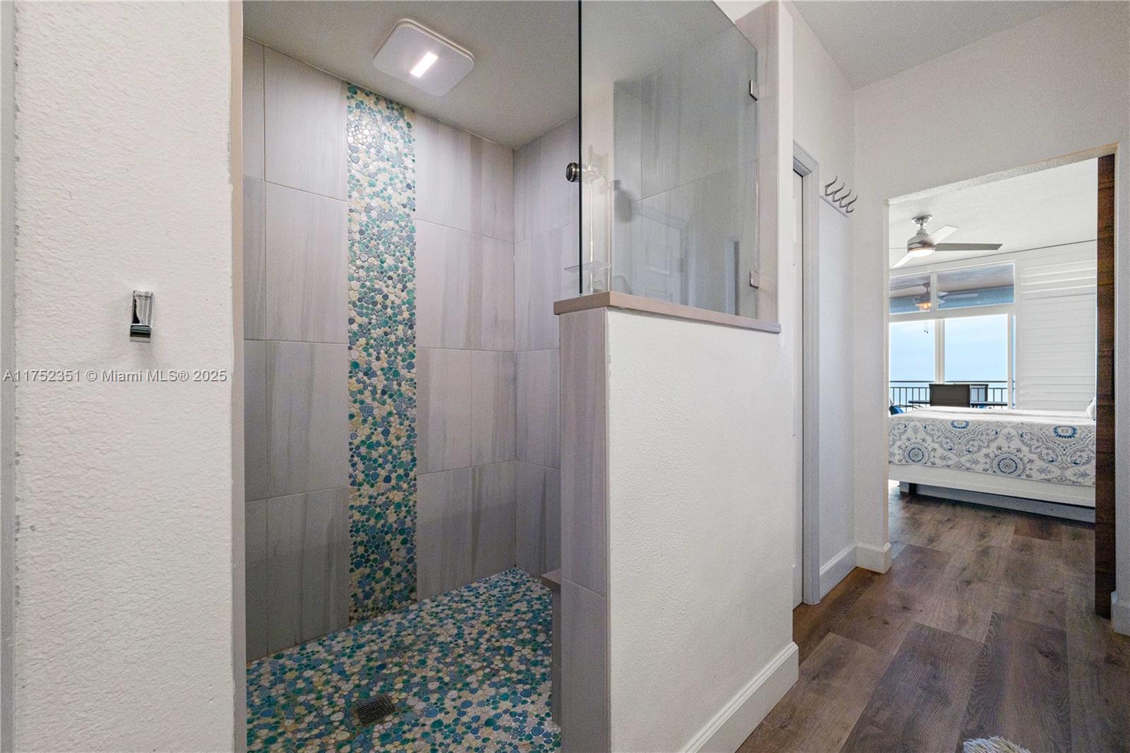 CHEZ SOLEIL CONDO - Residential