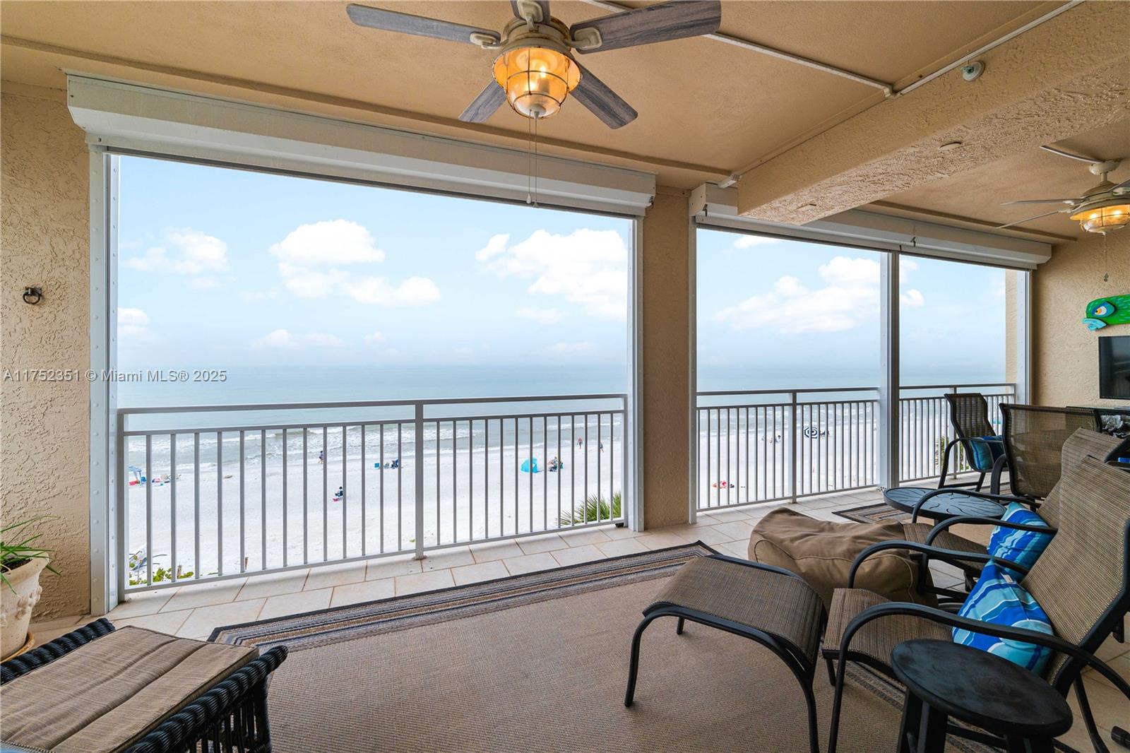 2 15 Ave 301
