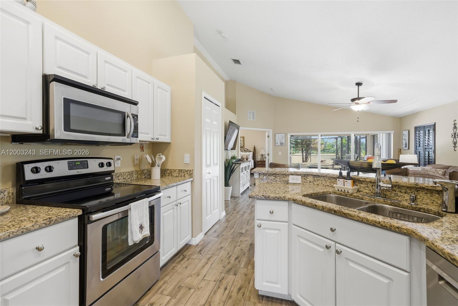 NEW RIVER LAKES VILLAGE A8 - Residential