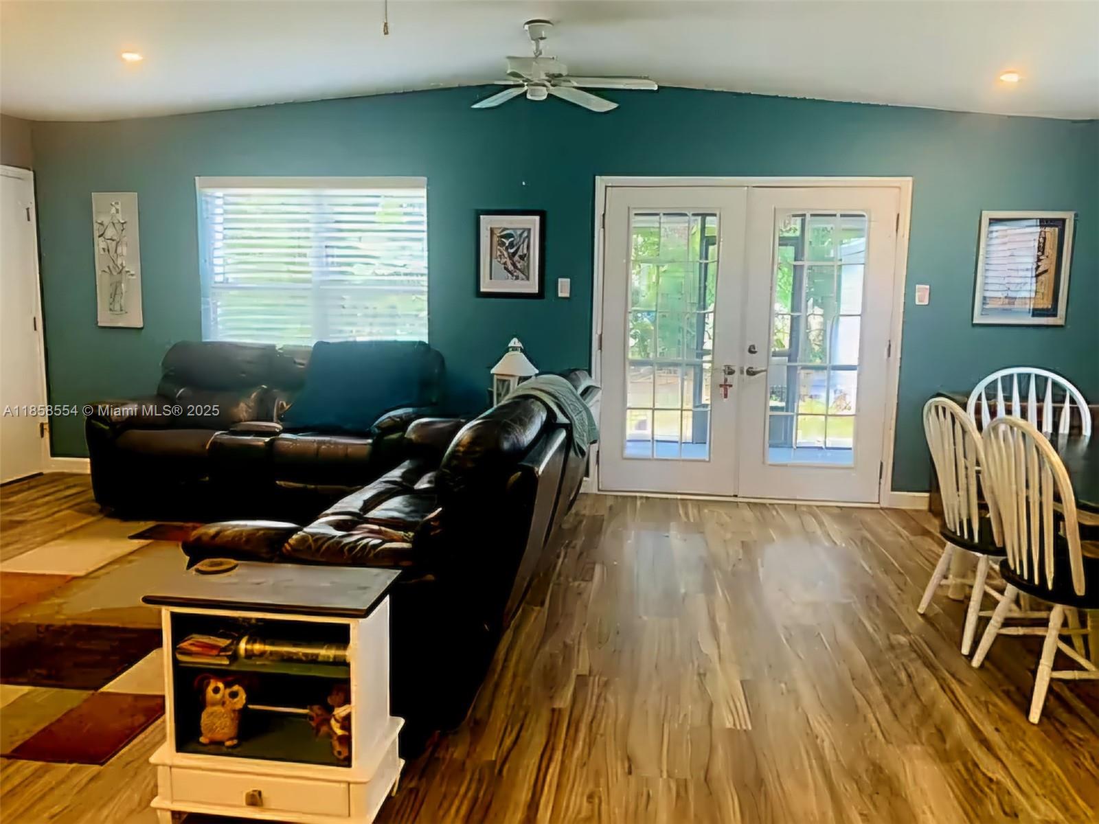 PORT ST LUCIE SECTION 18 - Residential