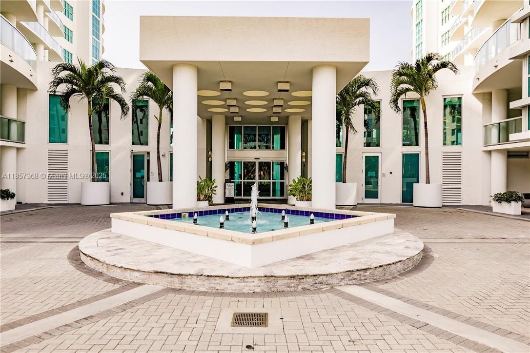 SPECTACULAR 2BR/2.5 BATH +DEN CORNER UNIT, LOCATED IN AVENTURA (THE CITY OF EXCELLENCE). SPACIOUS BALCONY WITH CANAL VIEW AND LOTS OF PRIVACY. EXTRA ROOM INSIDE UNIT CAN BE USED AS DEN, FORMAL DINING ROOM,OR OFFICE. WALK IN CLOSETS. LAUNDRY INSIDE UNIT. KITCHEN HAS OPEN FLOOR PLAN WITH COUNTER SEATING. 2 FABULOUSLY LOCATED ASSIGNED PARKING. THE ATRIUM IS AN ELEGANT WATERFRONT BLDG. WITH FIVE STAR AMENTIES: WATER FRONT INFINITOY EDGE POOL ,2 STORY FITNESS CTR. , CONCIERGE 24/7, VALET PARKING,, CHILD PLAY AREA. WALK TO AVENTURA MALL, RESTUARANTS AND SHOPS. WELCOME HOME!