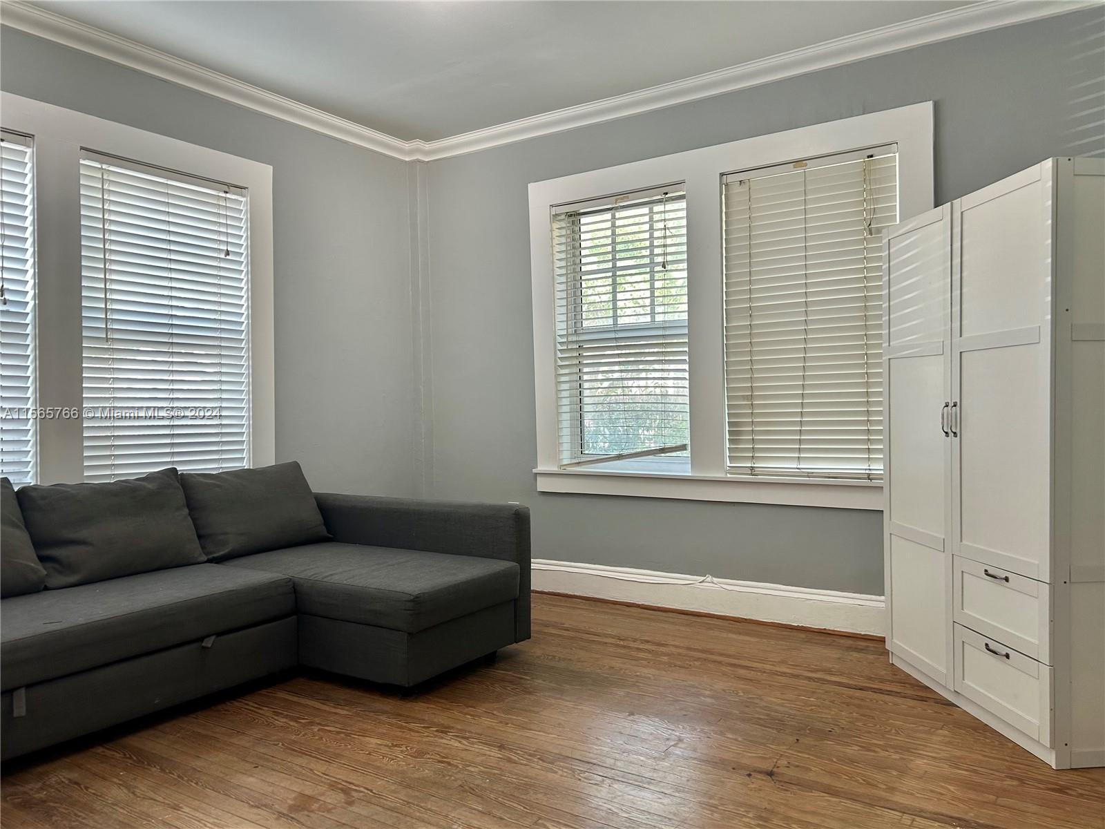 EVERGLADES EAST CONDO - Residential
