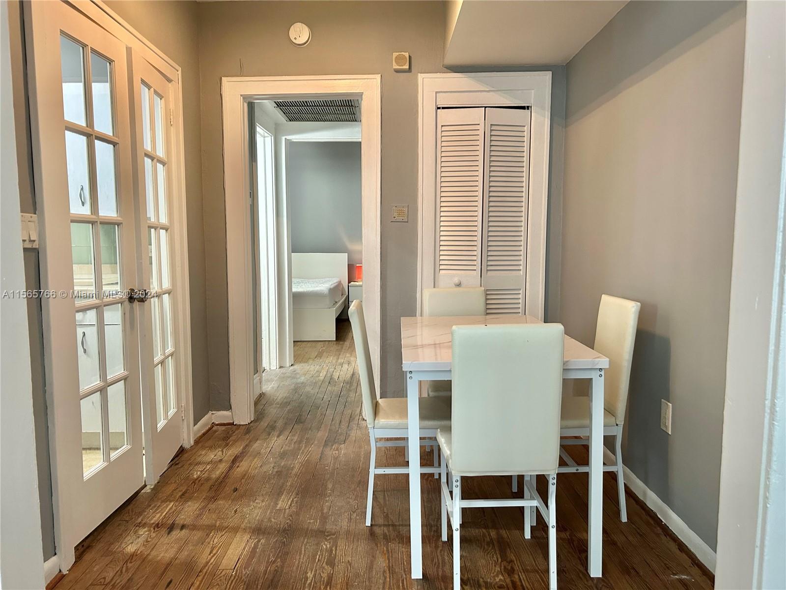 EVERGLADES EAST CONDO - Residential
