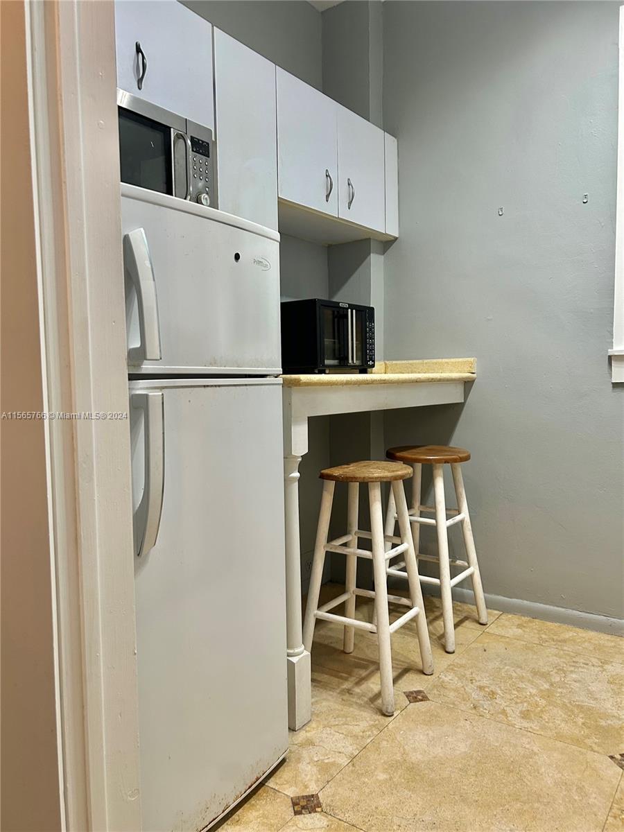 EVERGLADES EAST CONDO - Residential