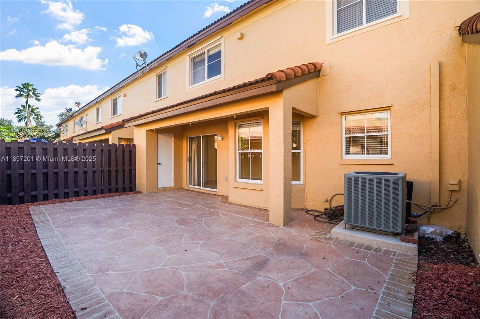WEST PARK-WEST PARCEL - Residential