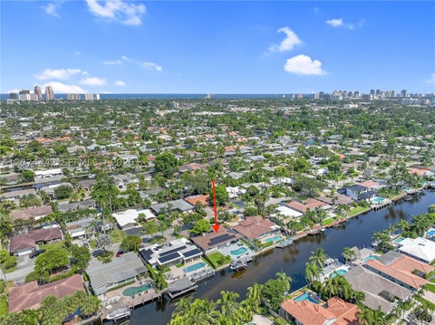 Tiny photo for 2225 NE 16th Ave, Wilton Manors, FL 33305 (MLS # A12074442)