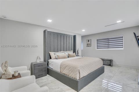 Tiny photo for 2225 NE 16th Ave, Wilton Manors, FL 33305 (MLS # A12074442)