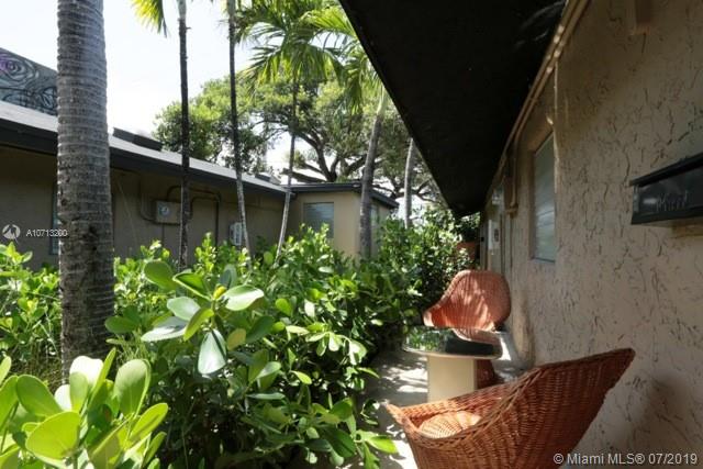 25 53 41 MARKS SUB - Residential Lease