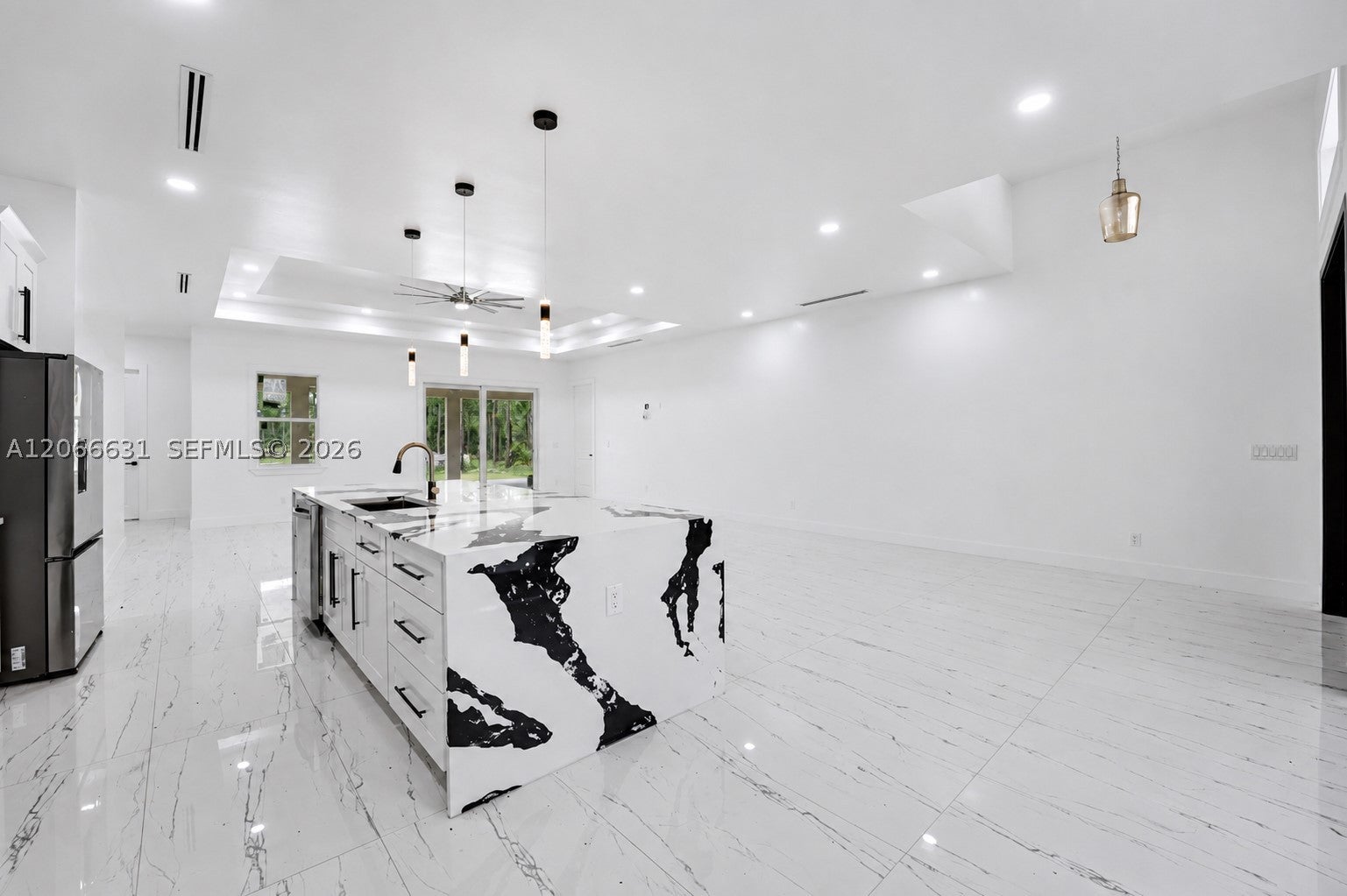 1113 leroy ave