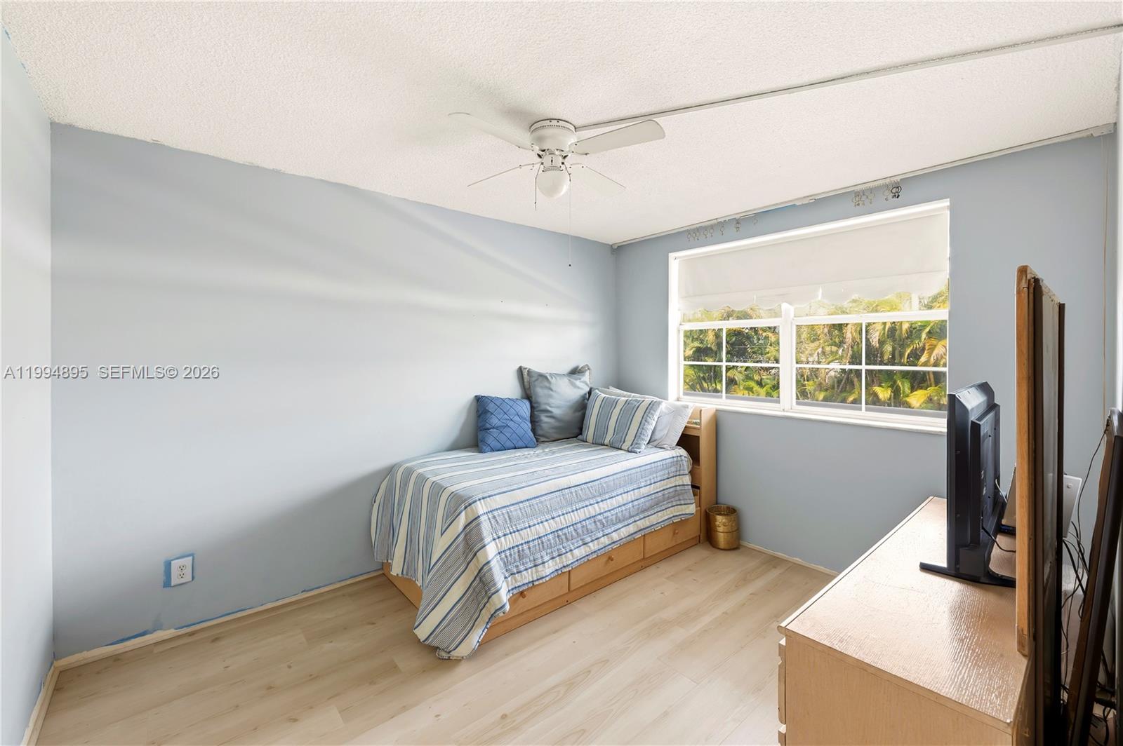 KINGS PARK GARDEN APTS CO - Residential