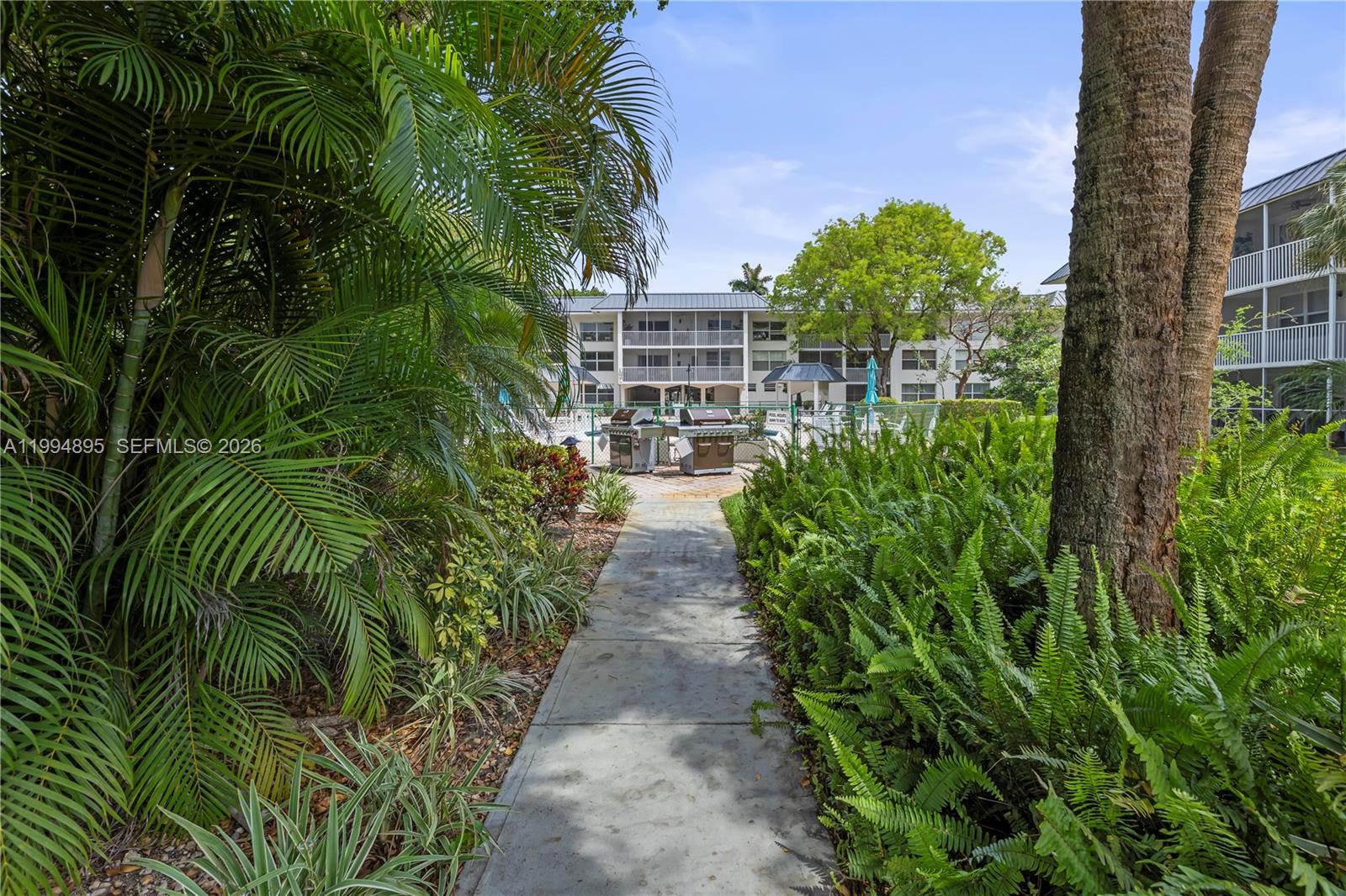 KINGS PARK GARDEN APTS CO - Residential