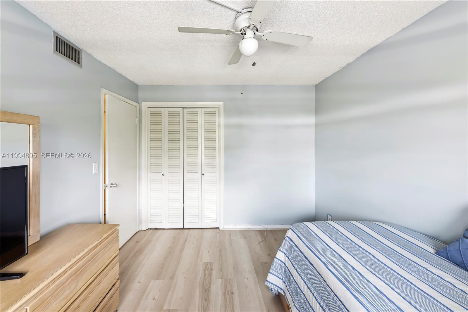 KINGS PARK GARDEN APTS CO - Residential