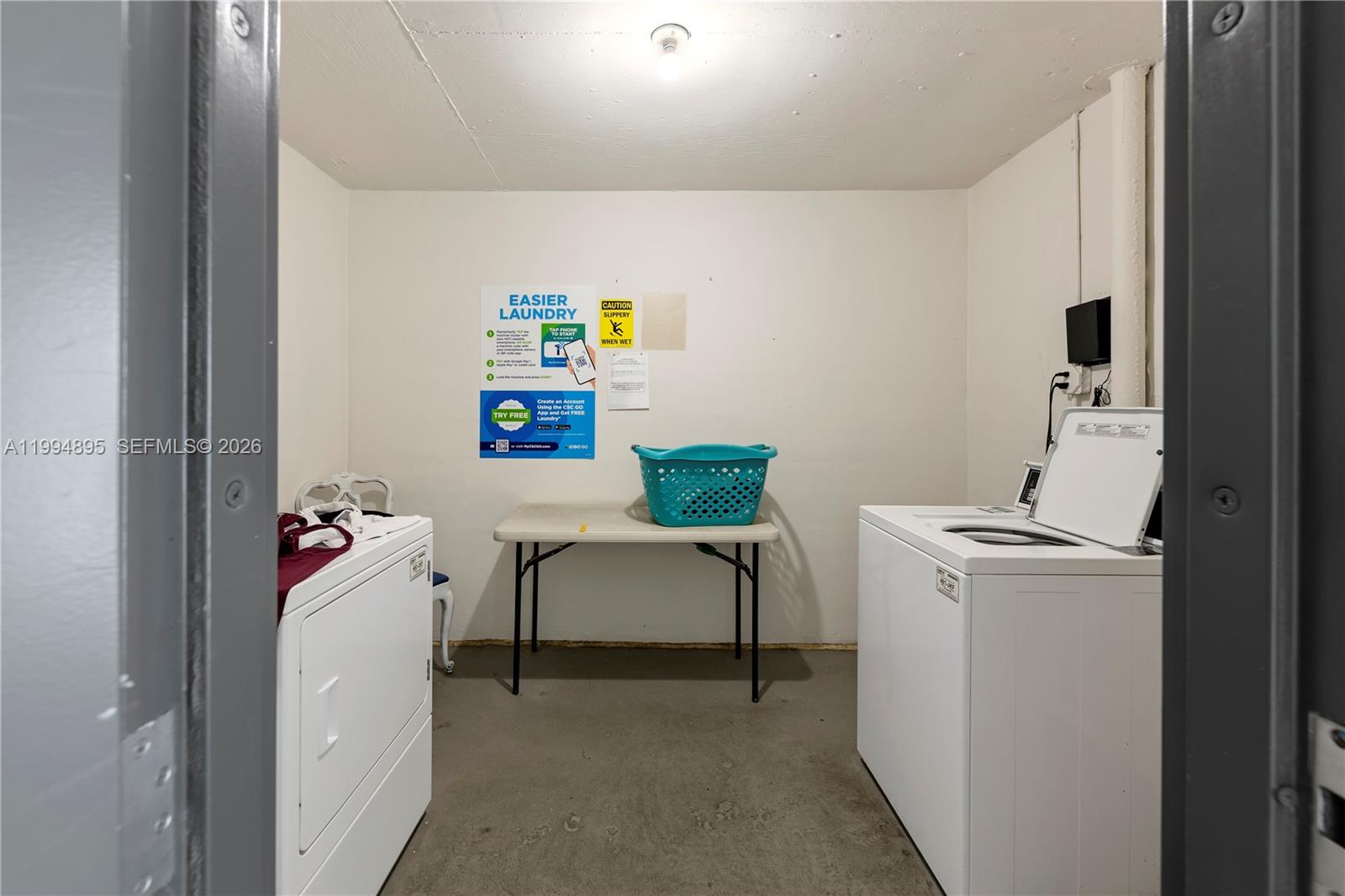 KINGS PARK GARDEN APTS CO - Residential