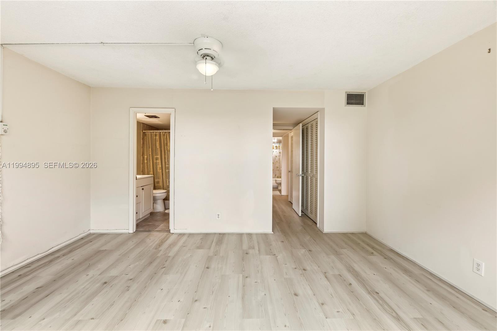 KINGS PARK GARDEN APTS CO - Residential