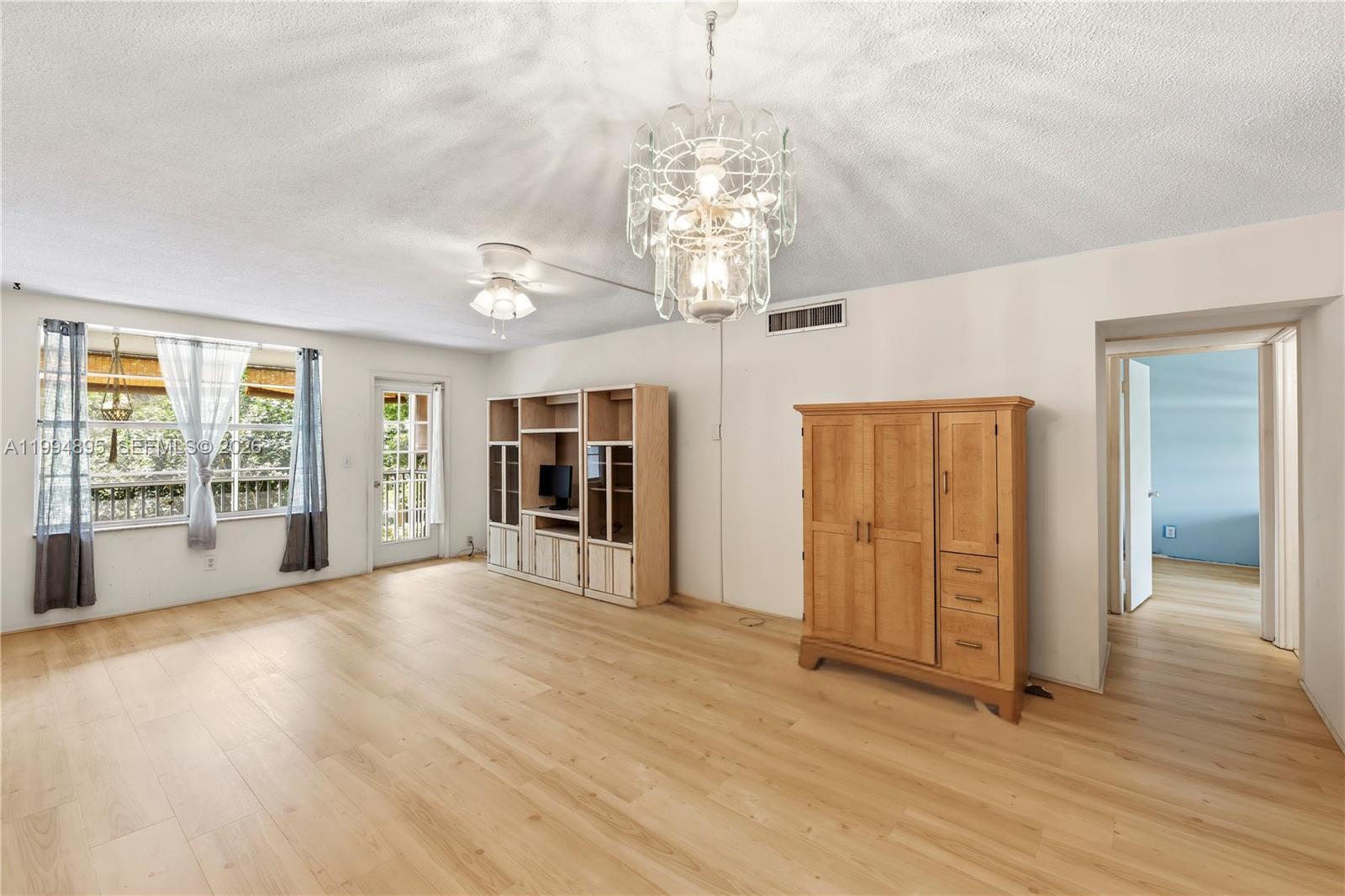 View photos, virtual tours, details... 4025 N Federal Hwy 226C