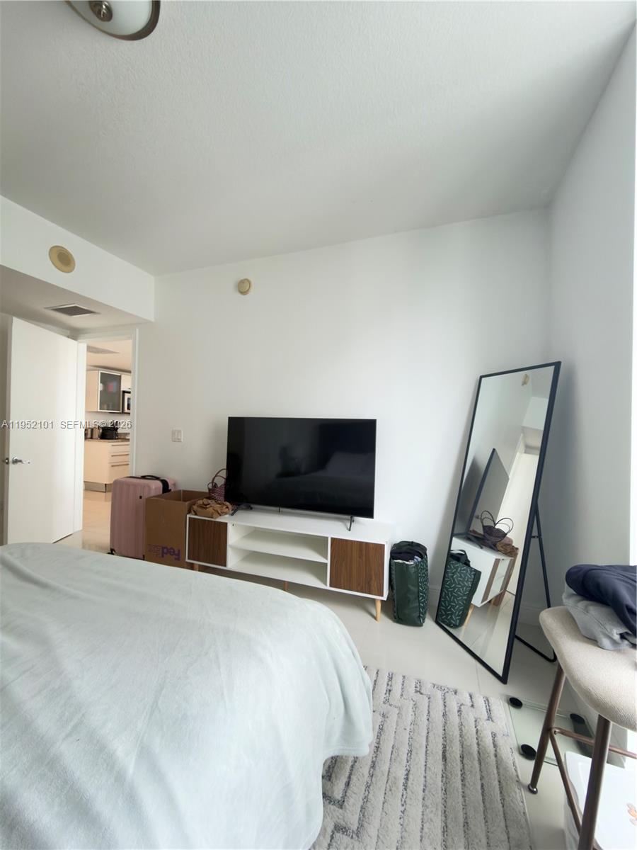 LATITUDE ON THE RIVER CON - Residential