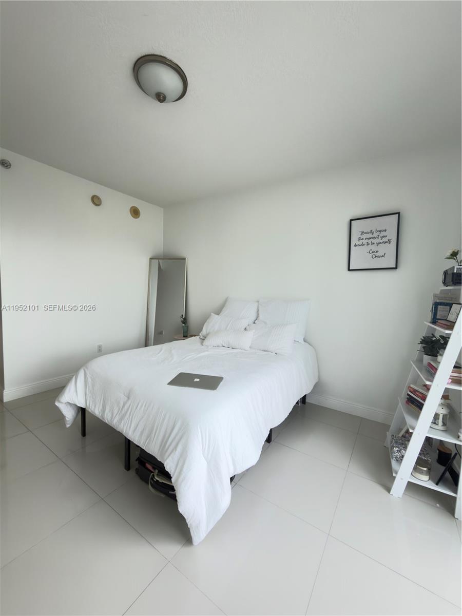 LATITUDE ON THE RIVER CON - Residential