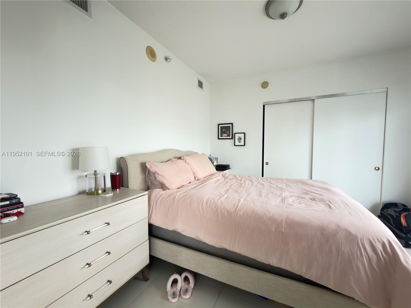 LATITUDE ON THE RIVER CON - Residential