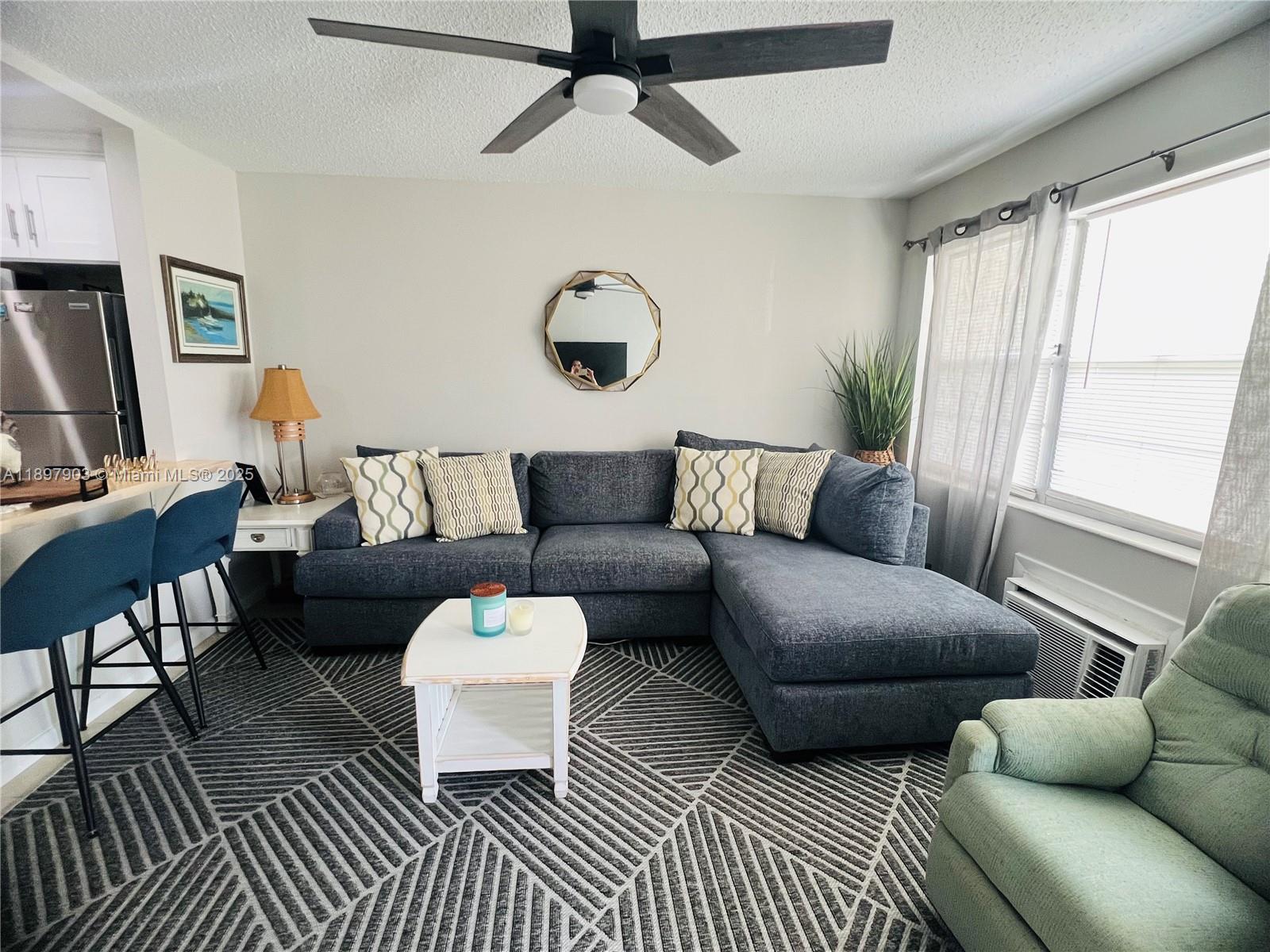 WINDSOR CONDOS - Residential Lease
