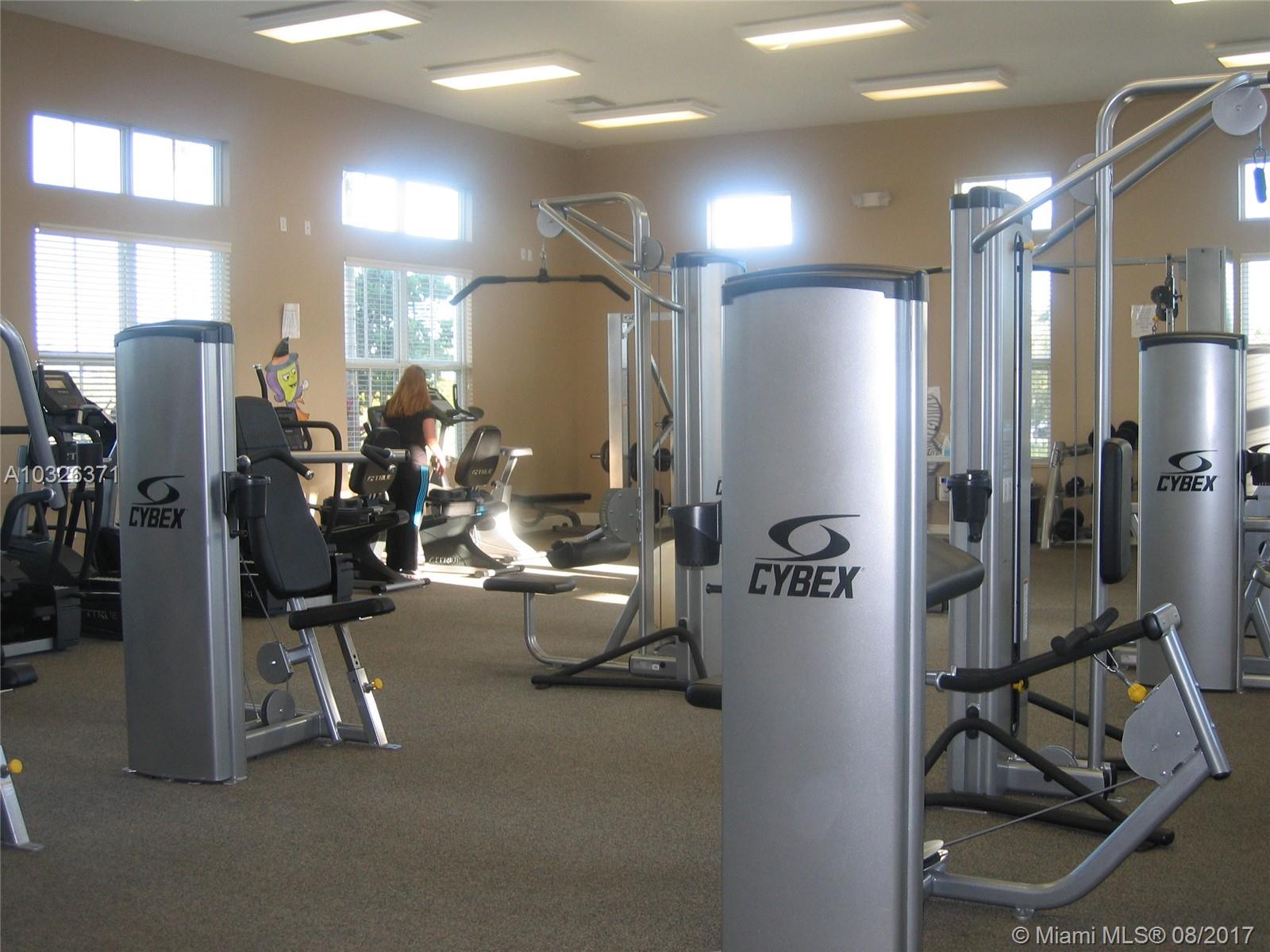 The Courts At Bayshore II - Residential Lease