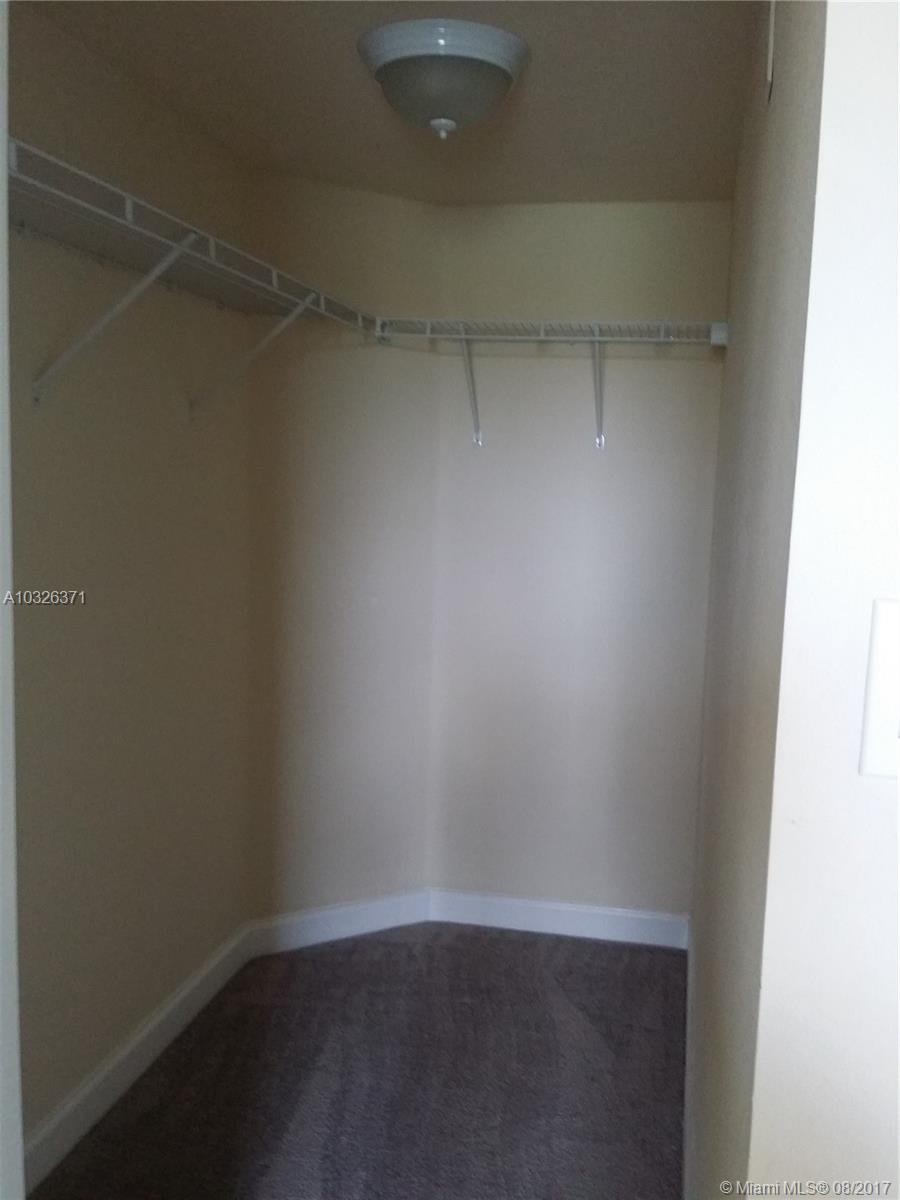 The Courts At Bayshore II - Residential Lease