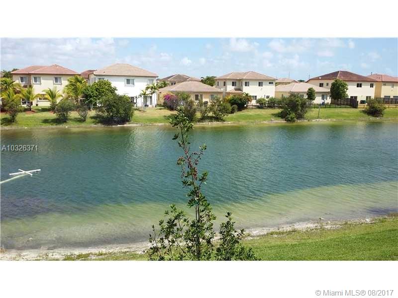 The Courts At Bayshore II - Residential Lease