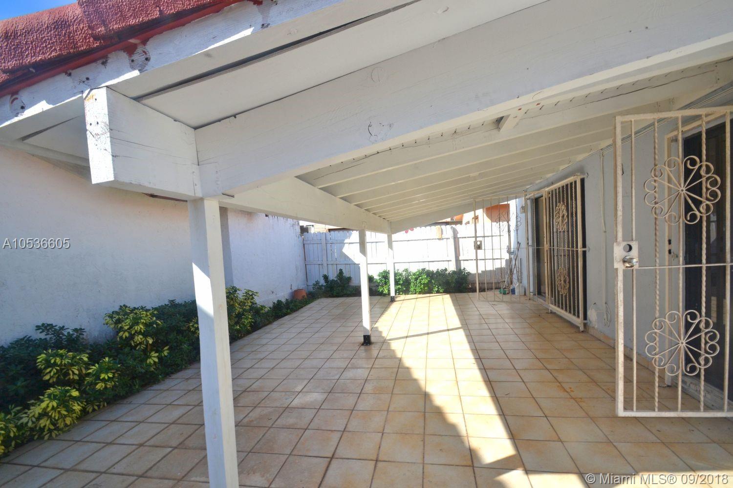 DELAURENTIS SUB SEC 2 - Residential Lease