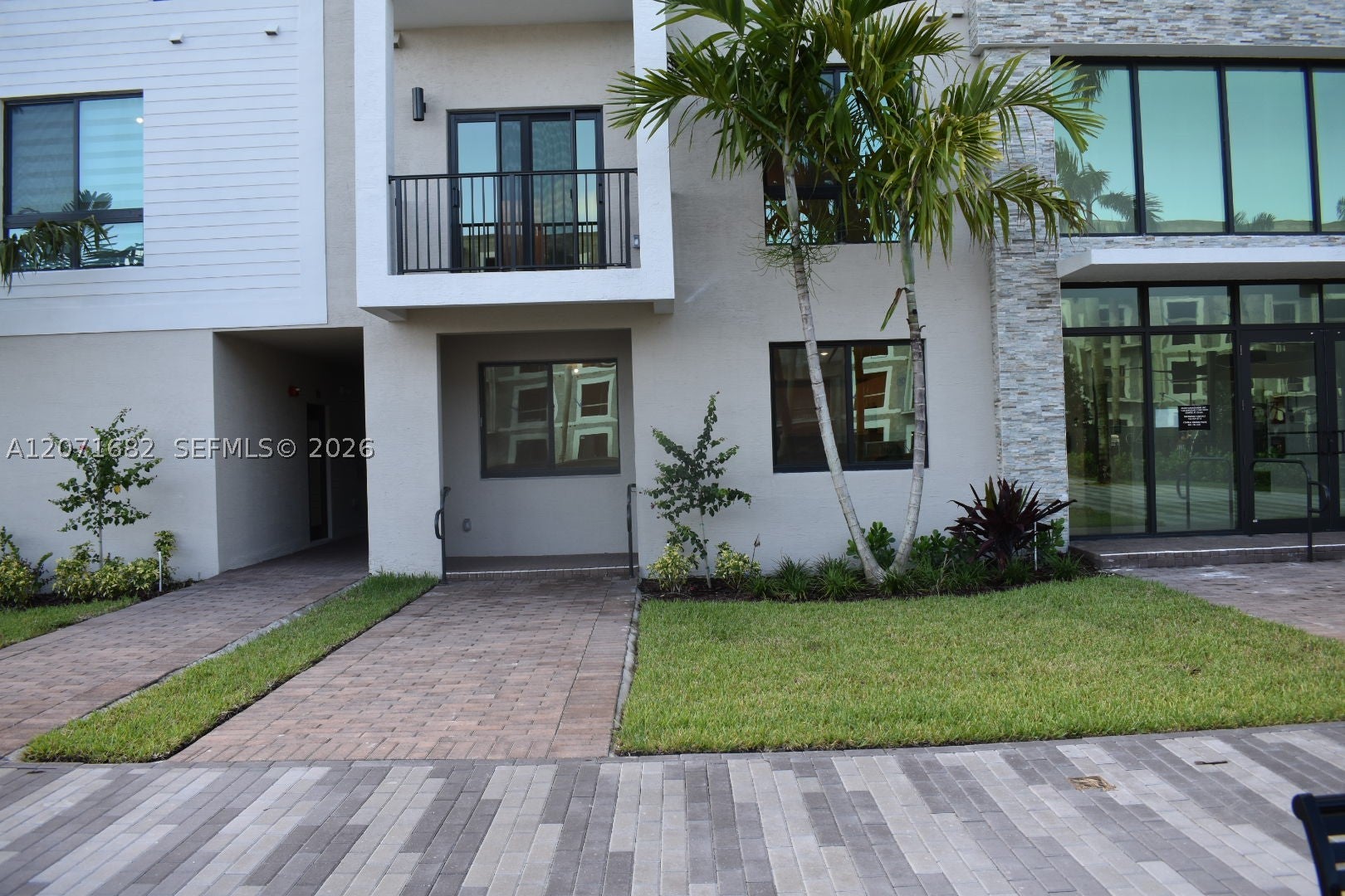 4640 NW 84 16