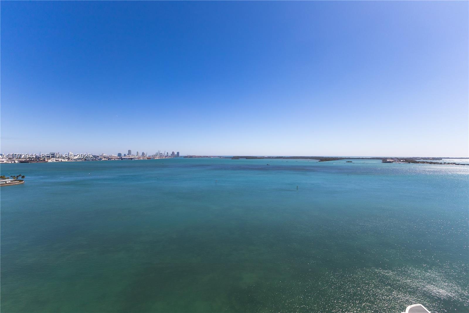 JADE RESIDENCES AT BRICKE - Residential