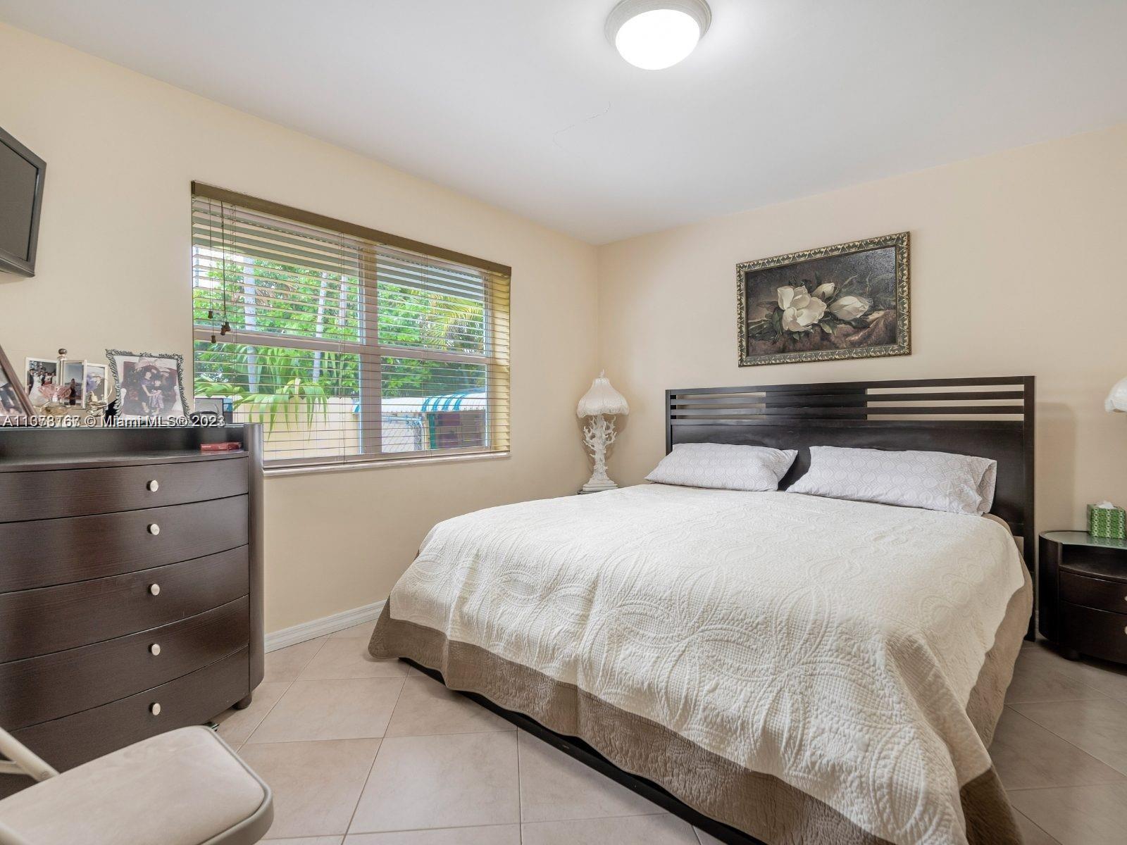 SHANGRI-LA - Residential Lease