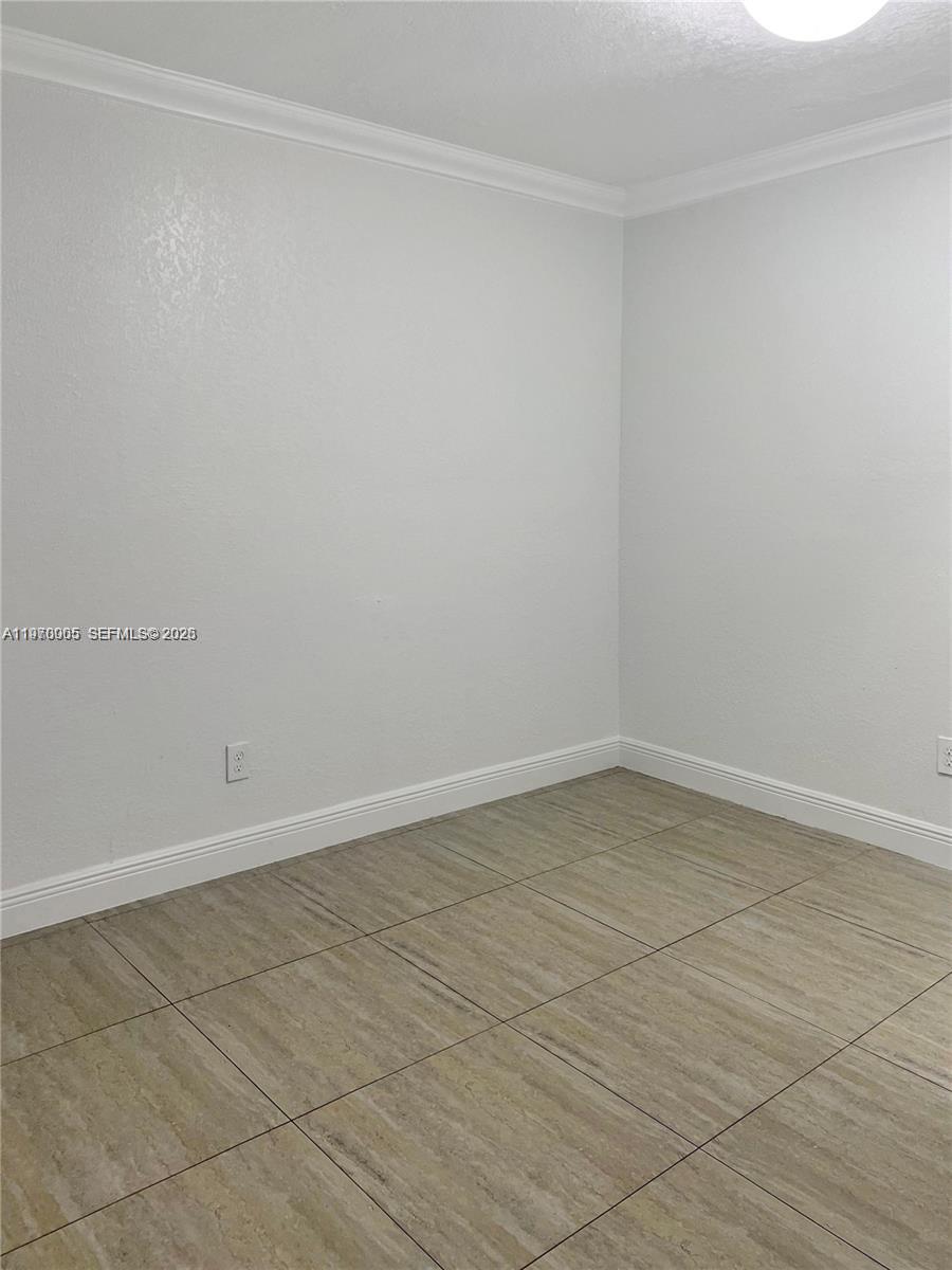 HIALEAH 12TH ADDN - Residential