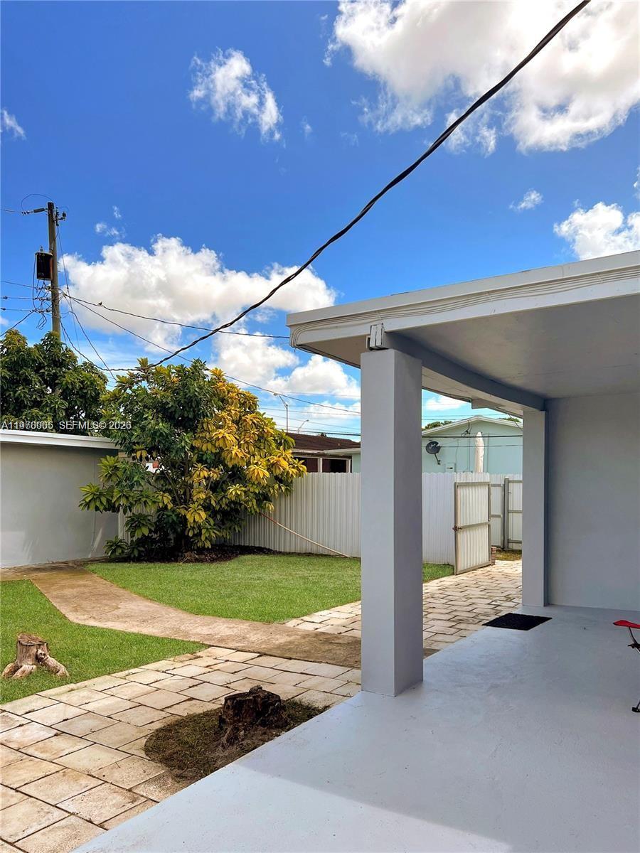 HIALEAH 12TH ADDN - Residential