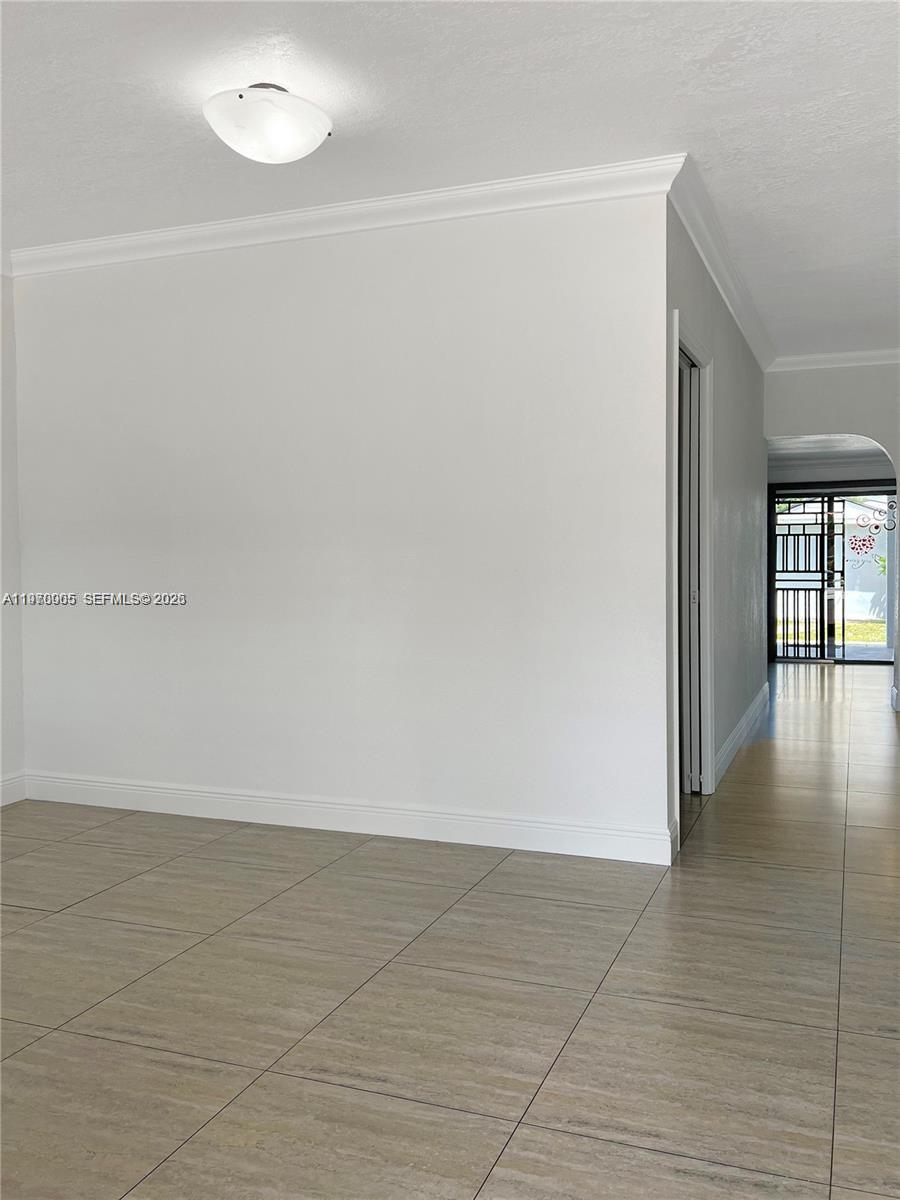 HIALEAH 12TH ADDN - Residential