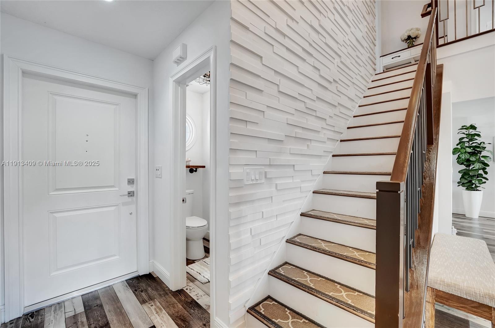 VILLAS OF OCEAN DUNES - Residential