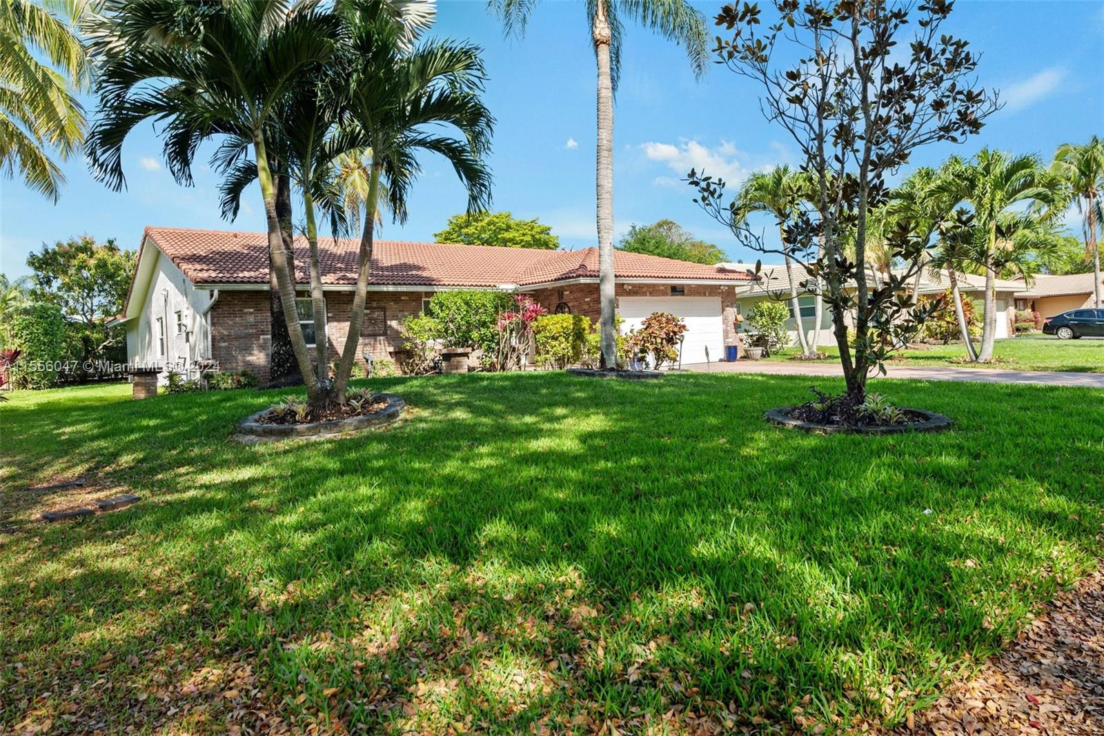 CYPRESS RUN - Residential
