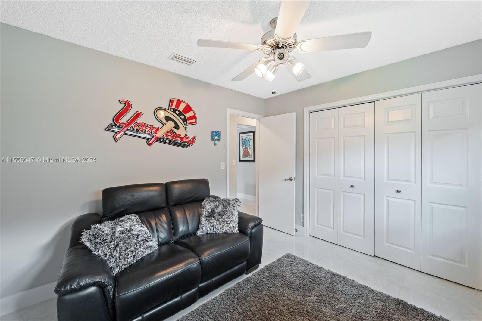 CYPRESS RUN - Residential
