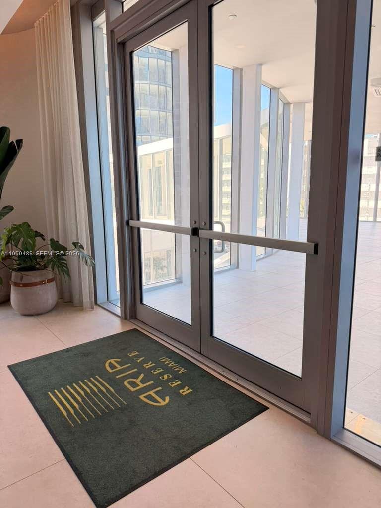 BAY BREZEE - Residential