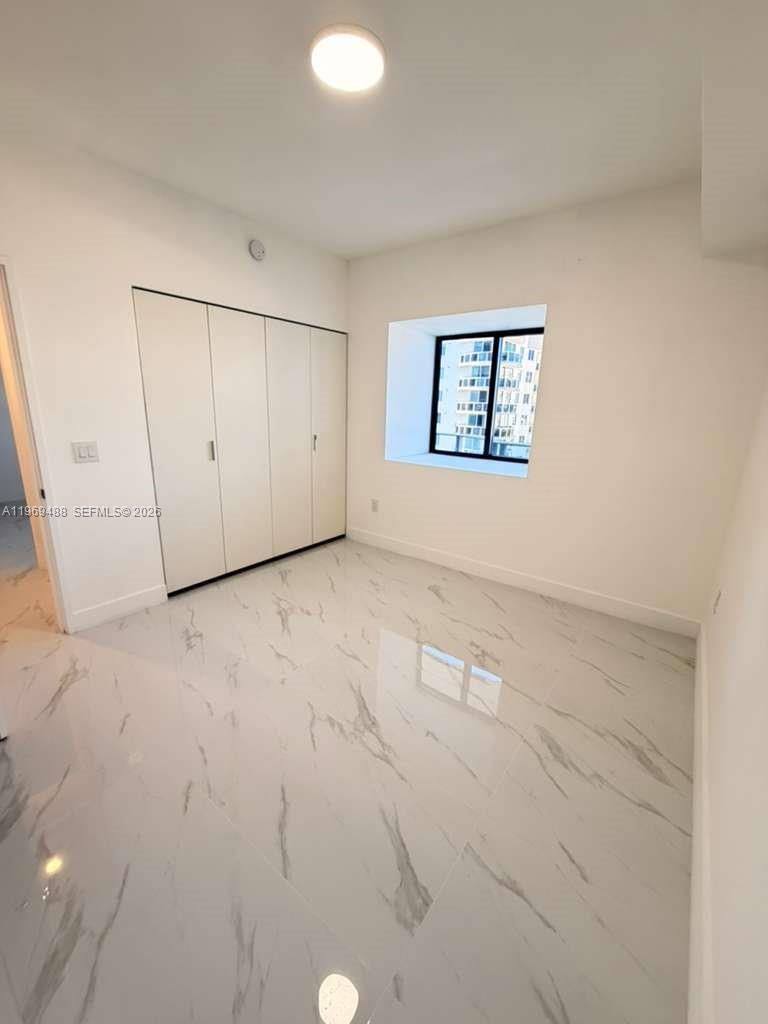 BAY BREZEE - Residential