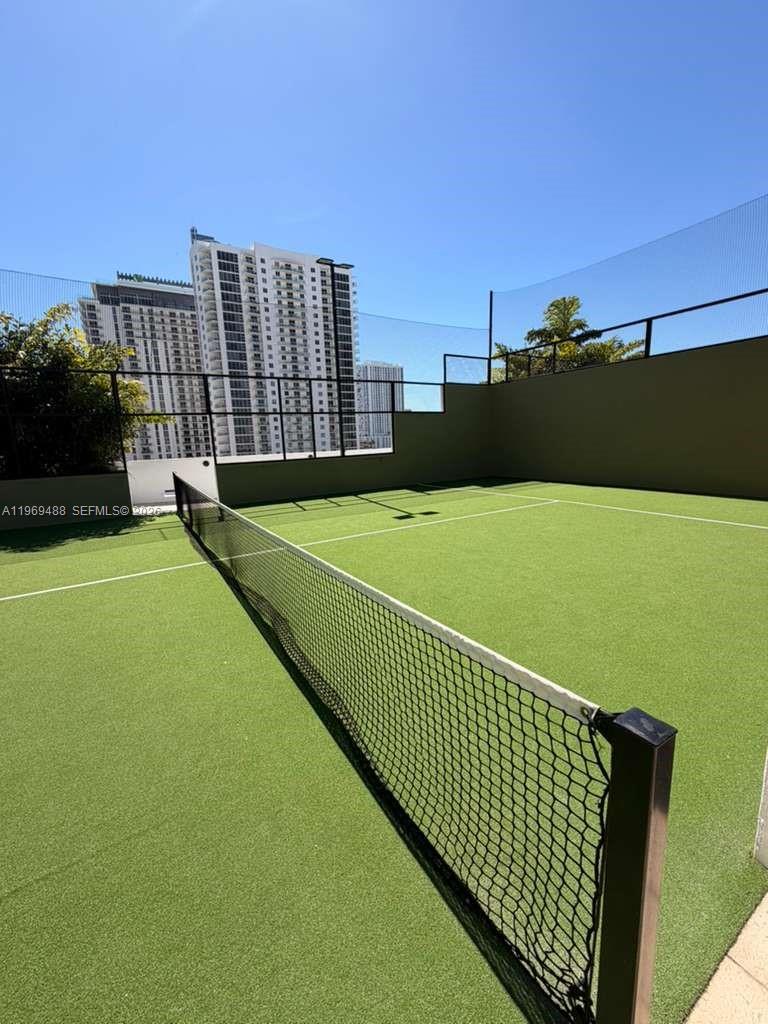 BAY BREZEE - Residential