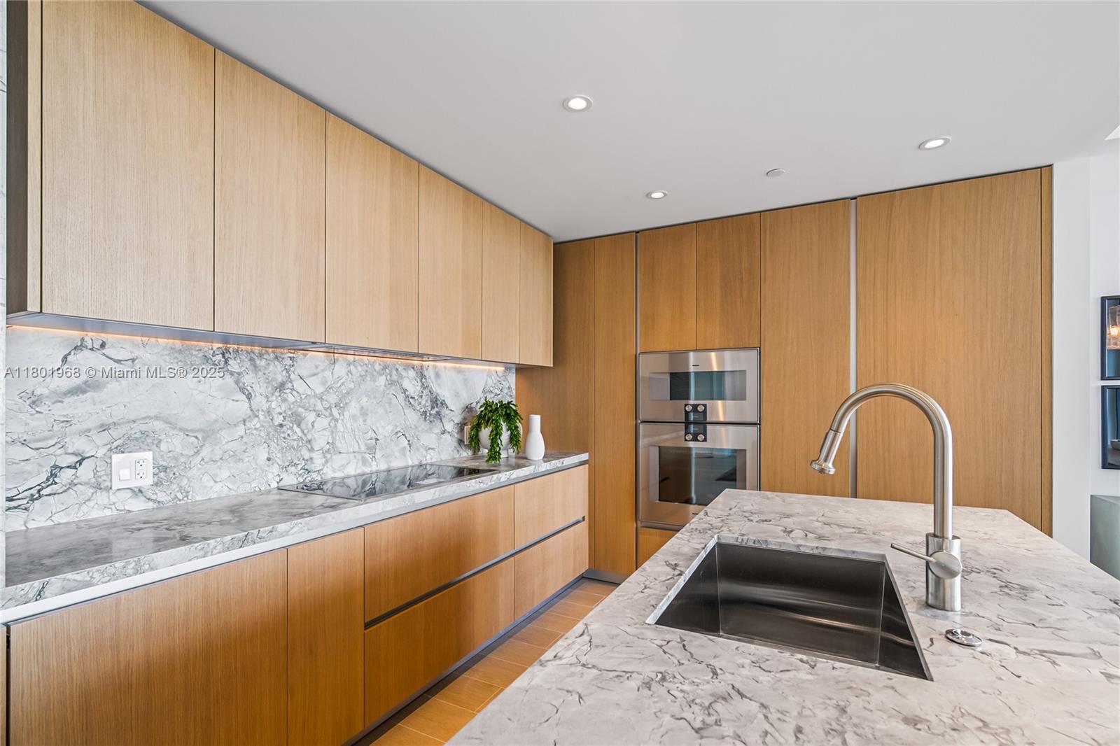 PARK RESIDENCES CONDO - Residential