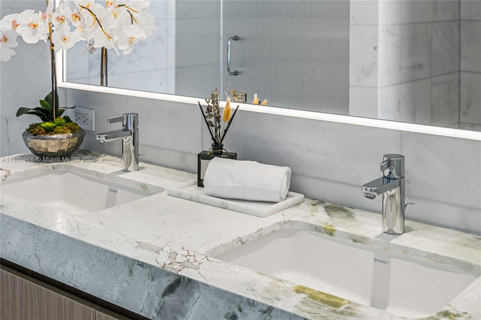 PARK RESIDENCES CONDO - Residential