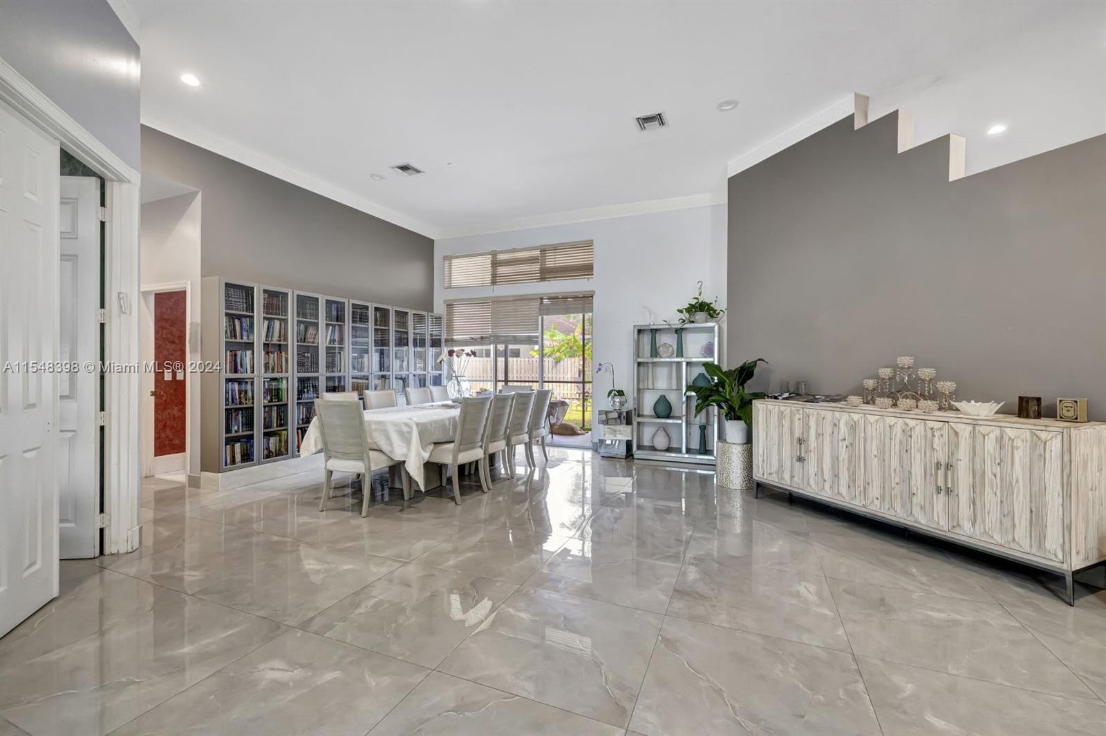 FOREST LAKE ESTATES - Residential
