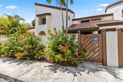 12518 SW 94th Ter 12518 Miami FL 33186