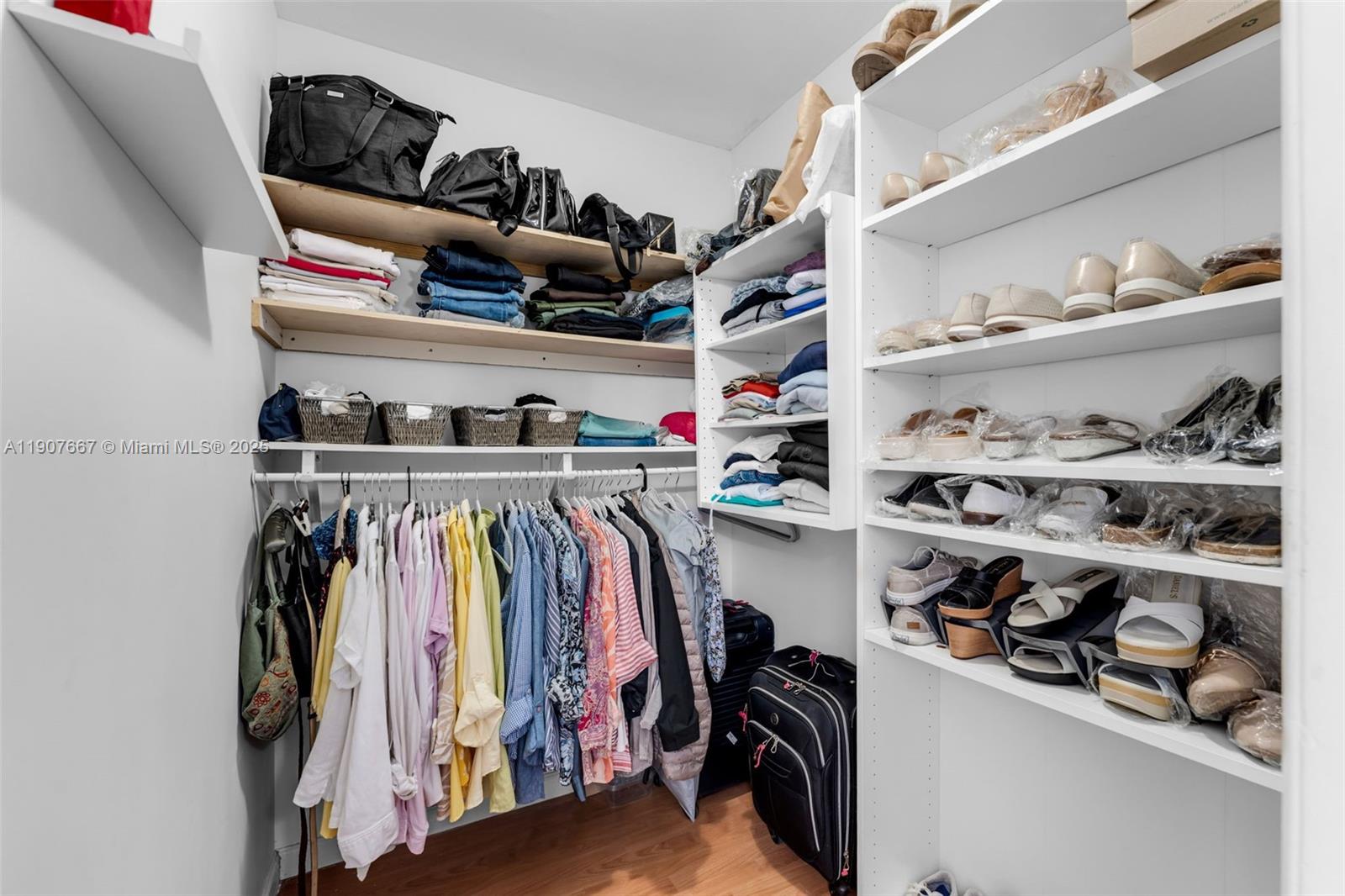 KENDLAND POINT CONDO II - Residential