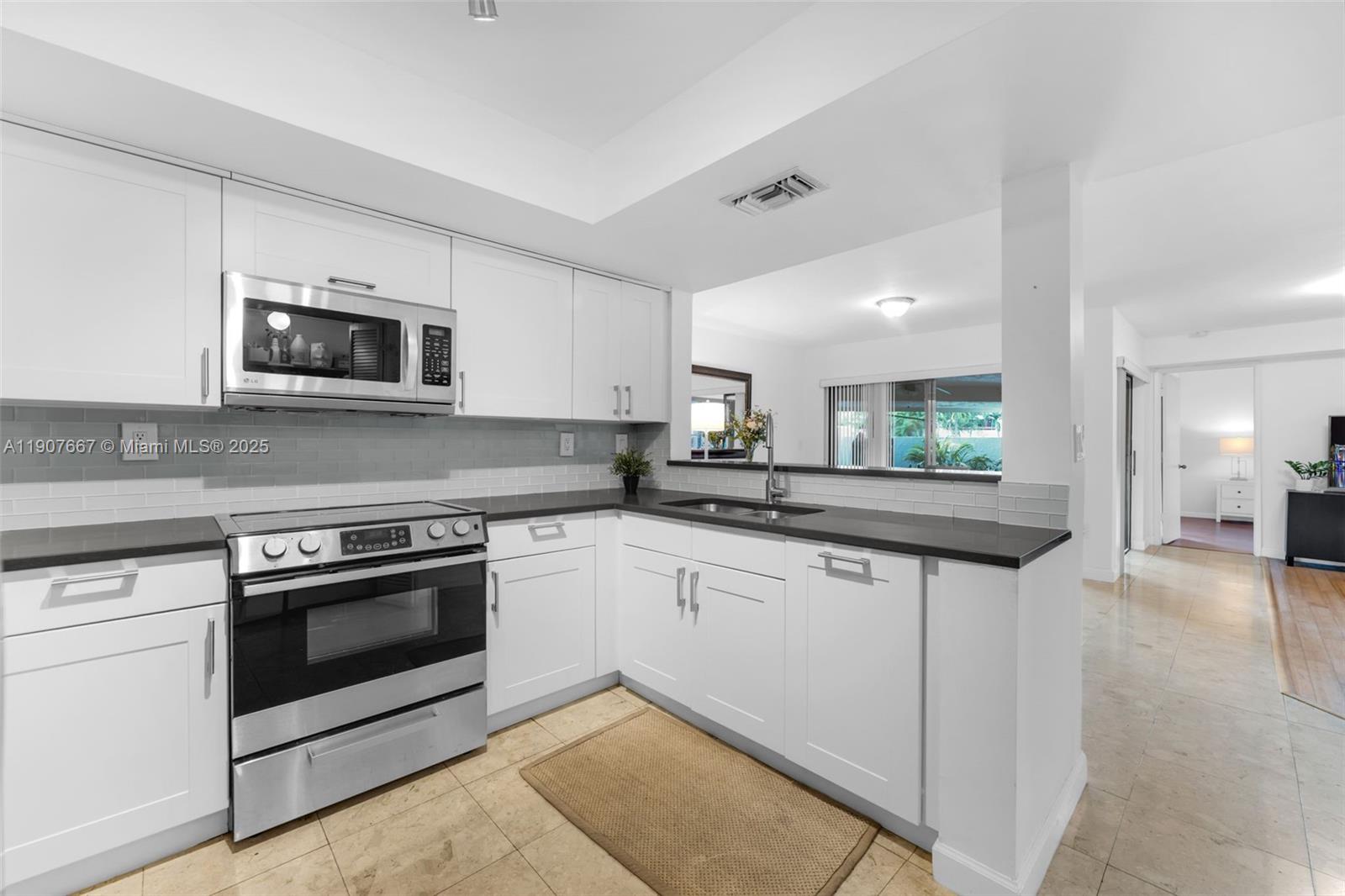 KENDLAND POINT CONDO II - Residential