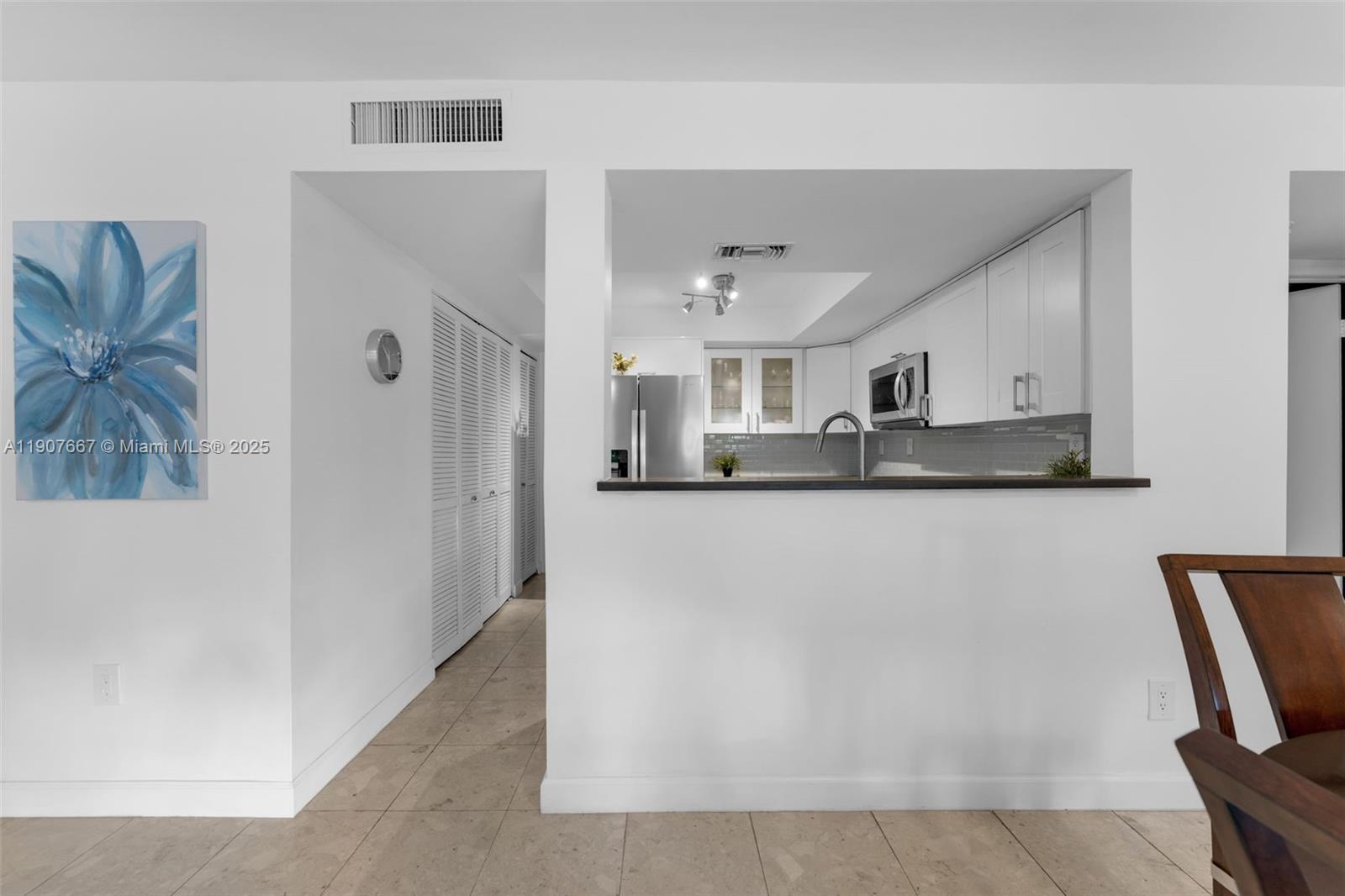 KENDLAND POINT CONDO II - Residential