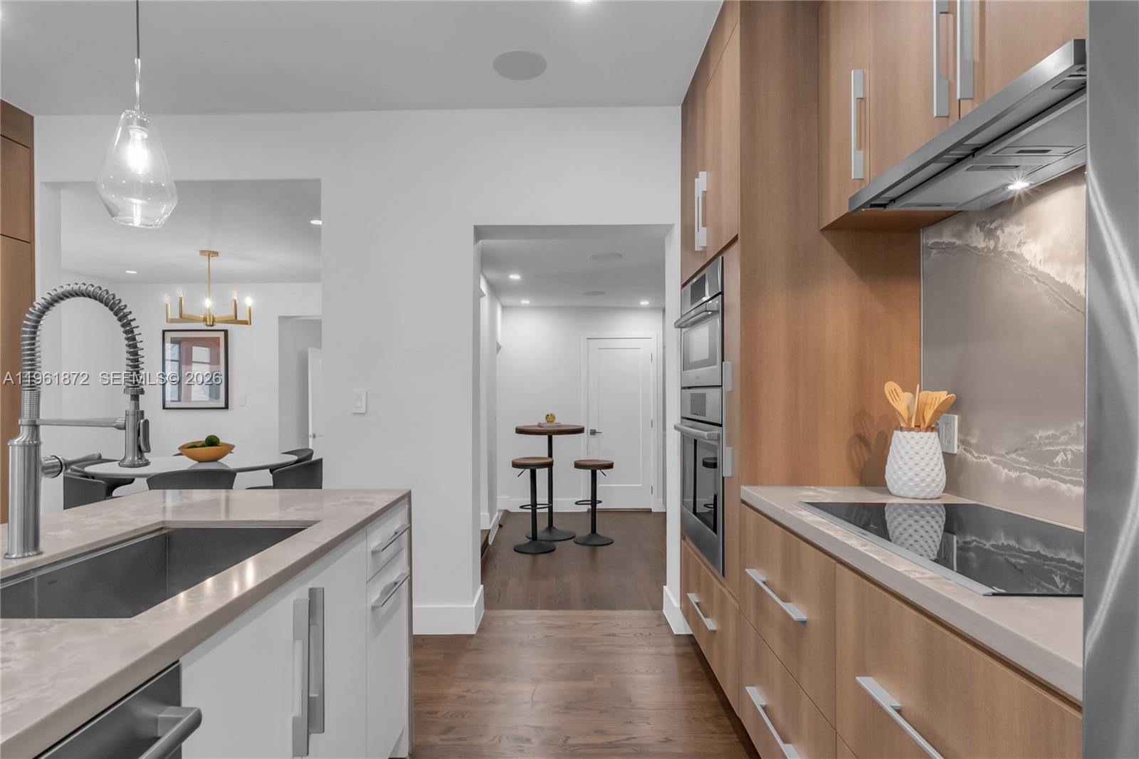 CORAL GABLES GRANADA SEC - Residential