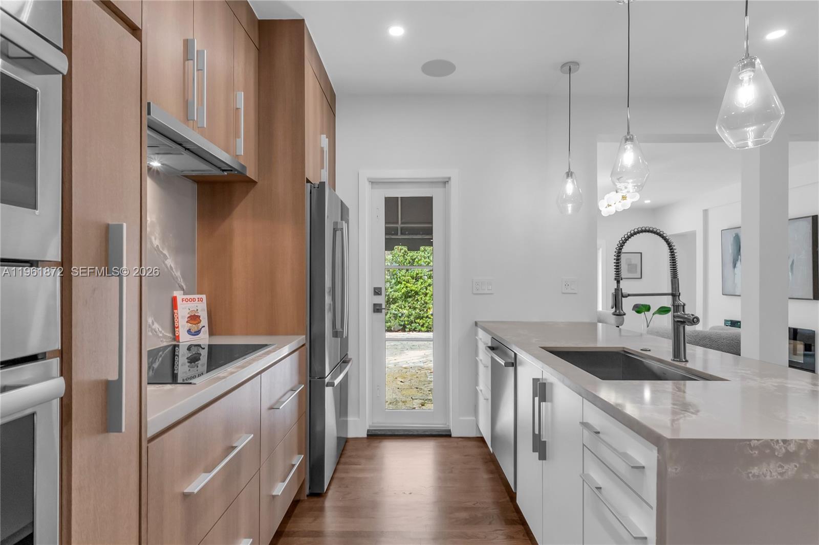 CORAL GABLES GRANADA SEC - Residential