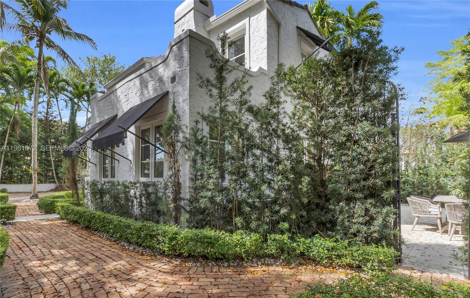 CORAL GABLES GRANADA SEC - Residential