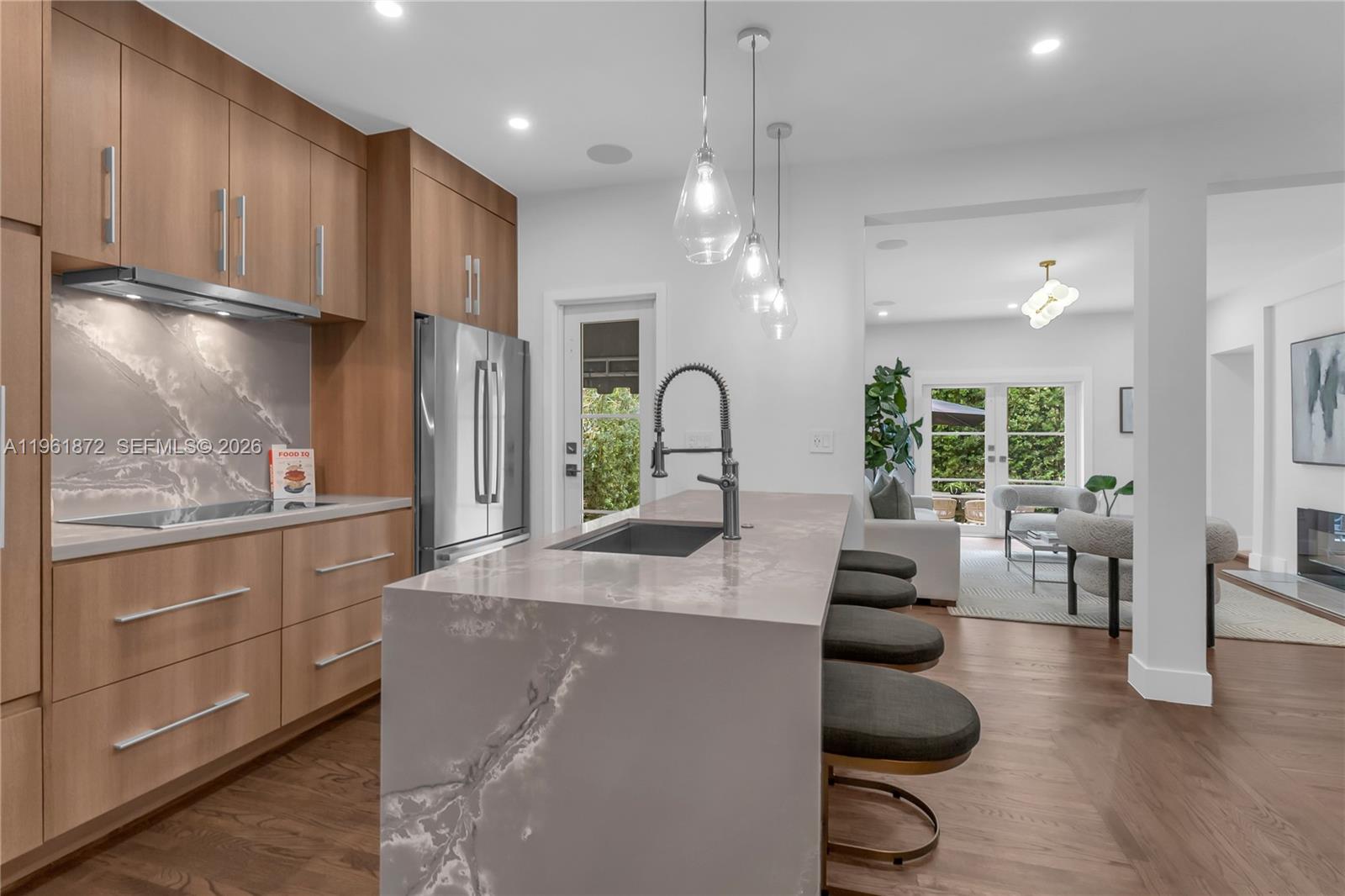 CORAL GABLES GRANADA SEC - Residential